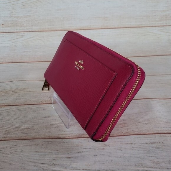 Coach Leather Zip Around Wallet - Picture 3 of 11